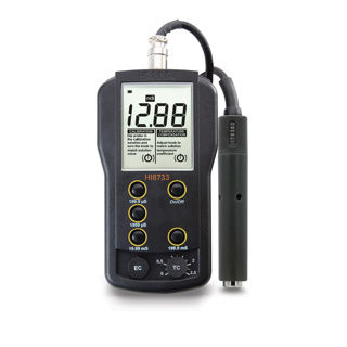 Medidor de CE de intervalos múltiples con sonda HI76302W