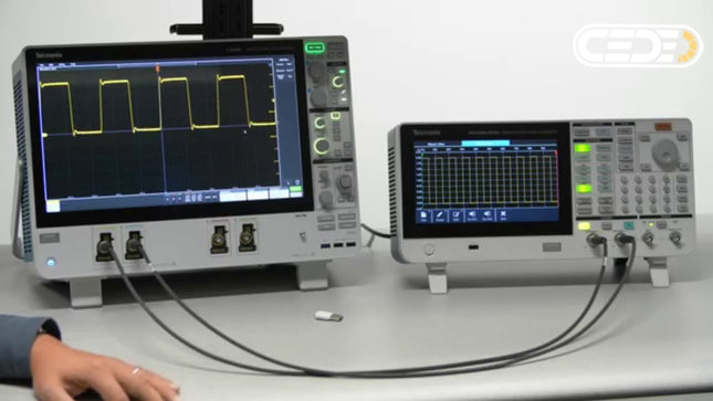 Tektronix AFG31102 - Generador de funciones DDS arbitrario 100MHz, 2 canales