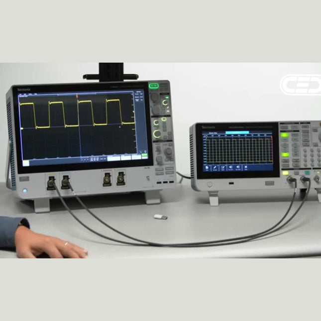 Tektronix AFG31101 - Generador de Funciones DDS Arbitrario 100MHz